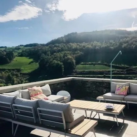 Le Balcon De * Montromant